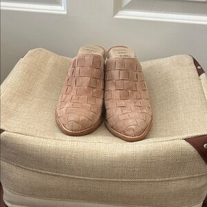 Jeffrey Campbell Beige Woven Clogs